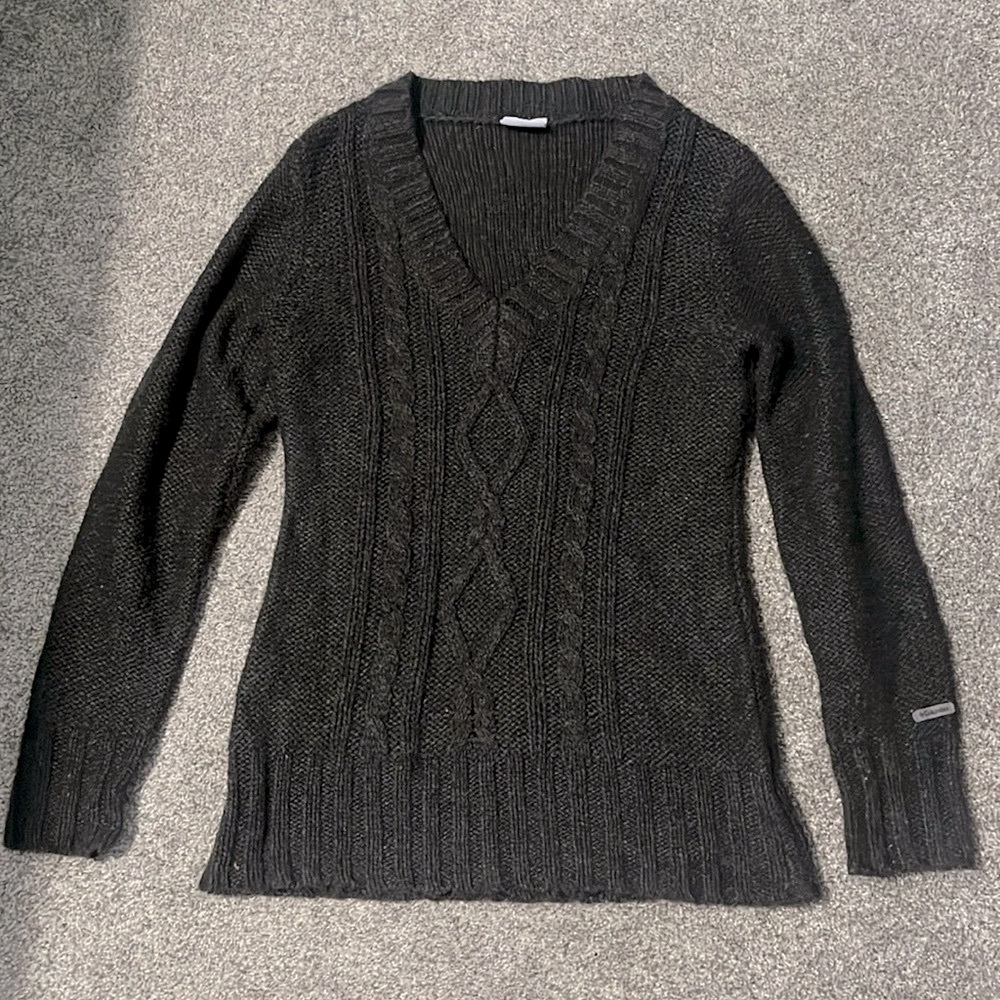 Columbia Knit Wool Cable Sweater.